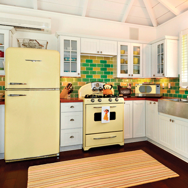 Bring New Life to Your Kitchen with Color